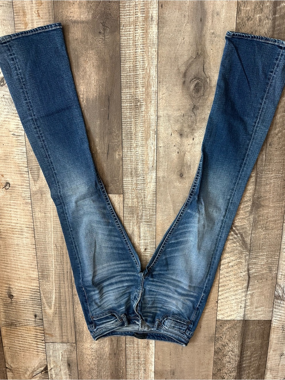 Buckle Dark to Mid Blue Bootcut Stretch Jeans 26x34